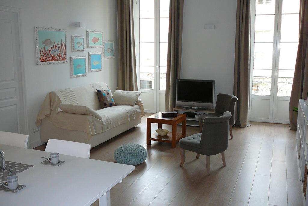 2 Bedrooms Appartement In Central Location On The Famous Place Massena Nice Exterior foto